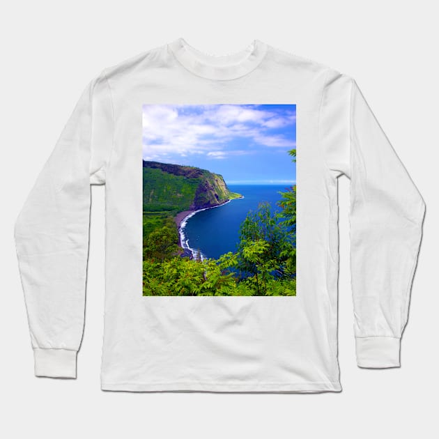 Waipi'o Valley Long Sleeve T-Shirt by VKPelham